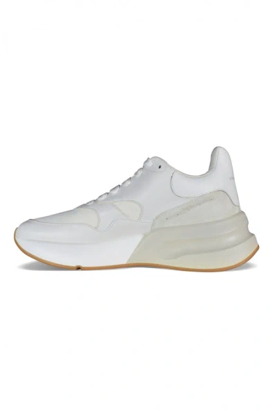 Alexander Mcqueen Alexander Mc Queen Baskets Oversize Runner In White