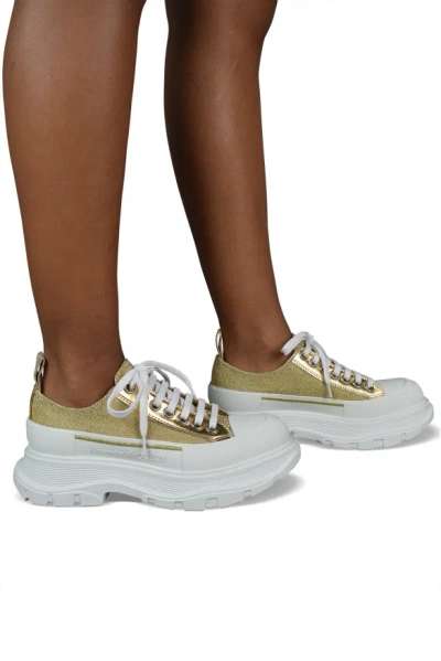 Alexander Mcqueen Sneakers Tread Slick In Yellow