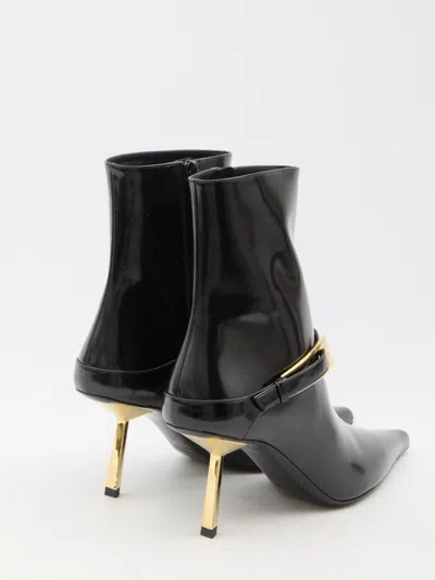 Saint Laurent Lee Boots In Black
