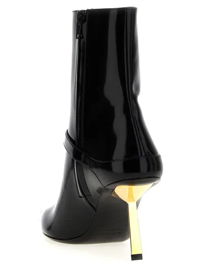 Saint Laurent Lee Boots In Black
