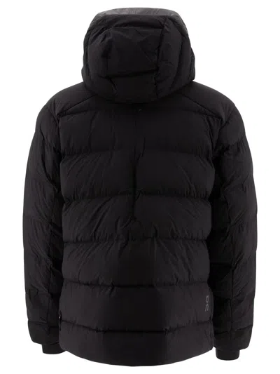 On Running Challenger Quilted Hooded Jacket In Black