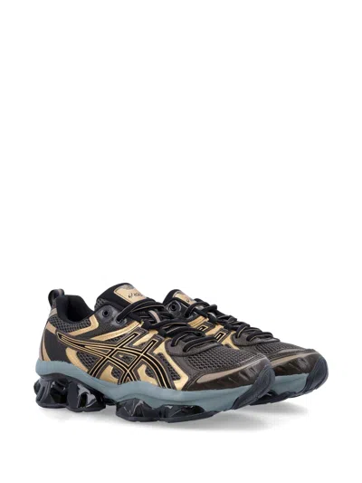 Asics Sneakers