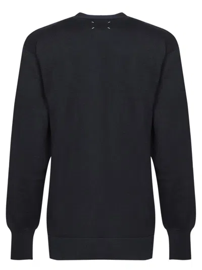 Maison Margiela V-neck Cardigan With Button Front Closure And Long Sleeves In Blue
