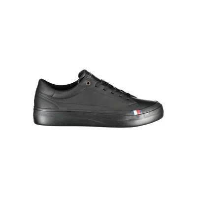 Tommy Hilfiger Chic Sporty Lace-up Sneakers