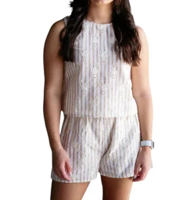 By Together Martha's Vineyard Shorts In White In White