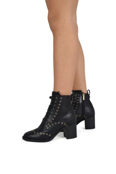 Jimmy Choo Hannah Boots In Black