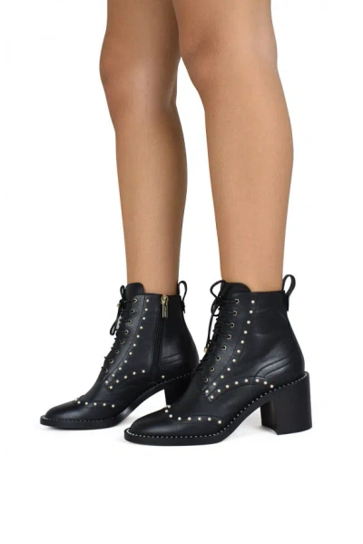 Jimmy Choo Hannah Boots In Black