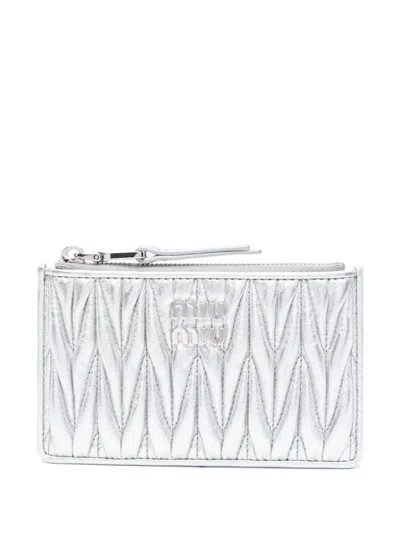 Miu Miu Quilted Lambskin Metallic Padded Card Holder In Silver