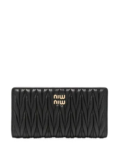 Miu Miu Matelass Wallet In Black