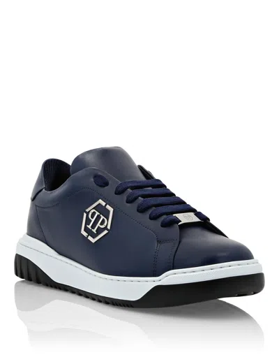 Philipp Plein Leather Lo-top Sneakers Skull & Bones In Blue