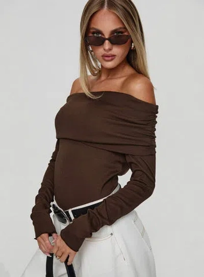 Princess Polly Spoilt Off The Shoulder Bodysuit In Brown