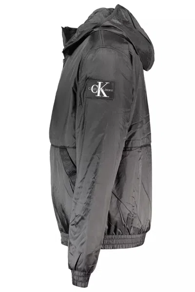 Calvin Klein Sleek Black Hooded Jacket With Contrasting Details In Black