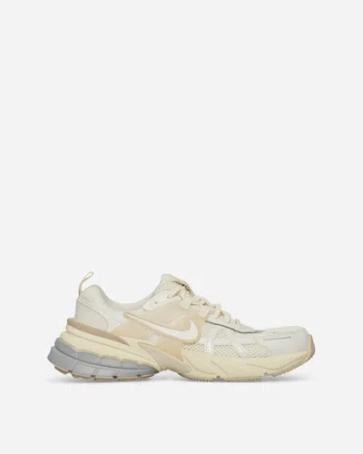 Nike Mesh Upper Pull Tab Rubber Sole In Multicolor