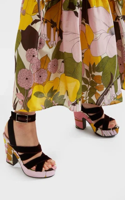 La Doublej Medal Wedge In Big Flower Rose Pink