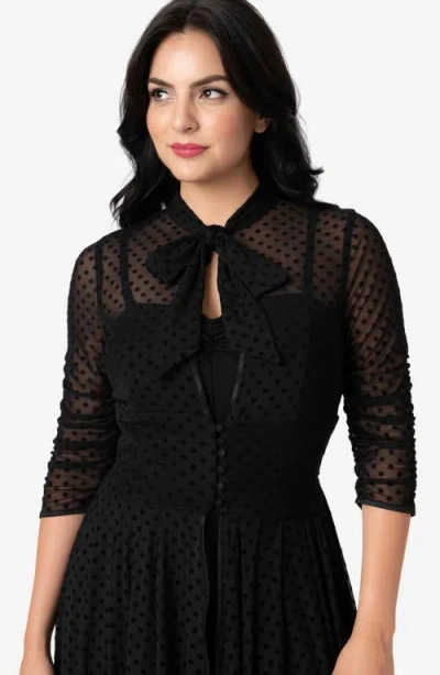 Unique Vintage Three Quarter Sleeved Starlet Duster In Black