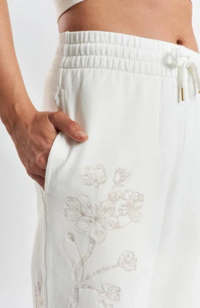 Peachaus Sitka Blossom-embroidered Ethical-cotton Joggers In Moonlight White