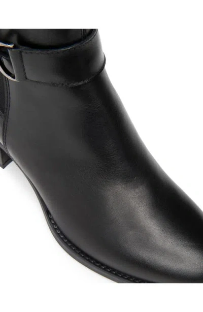 Nerogiardini Leather Stretch Buckle Knee Boots In Black