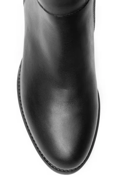 Nerogiardini Leather Stretch Buckle Knee Boots In Black