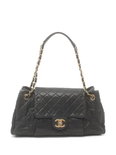 Pre-owned Chanel 2011 Matelasse Chain Shoulder Bag In Black