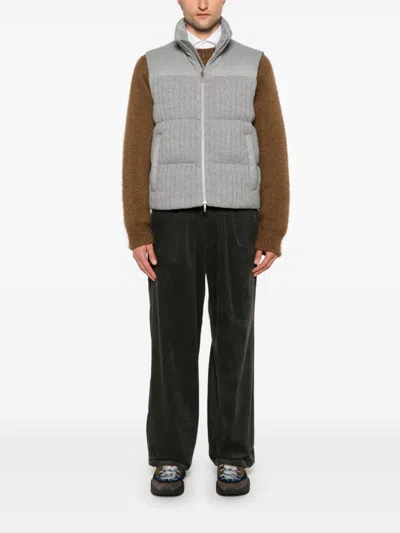 Peserico Virgin-wool Gilet In Grey