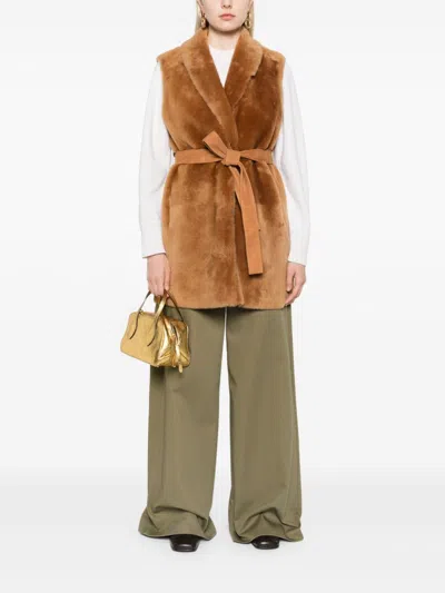 Desa 1972 Shearling Sleeveless Coat In Brown