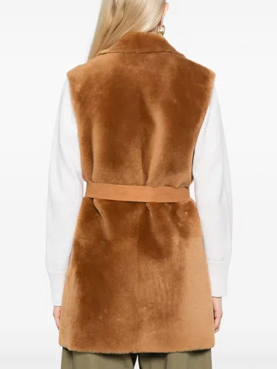 Desa 1972 Shearling Sleeveless Coat In Brown