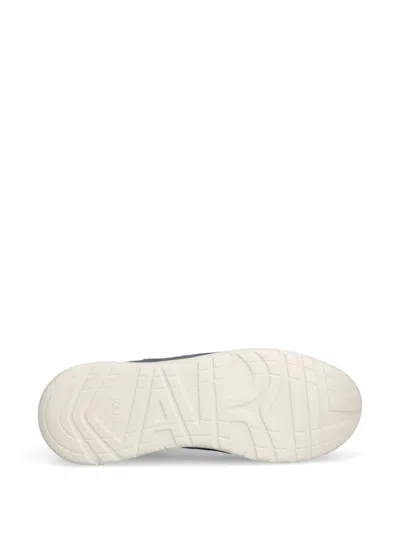 Karl Lagerfeld Kl Monogram Sneakers In White