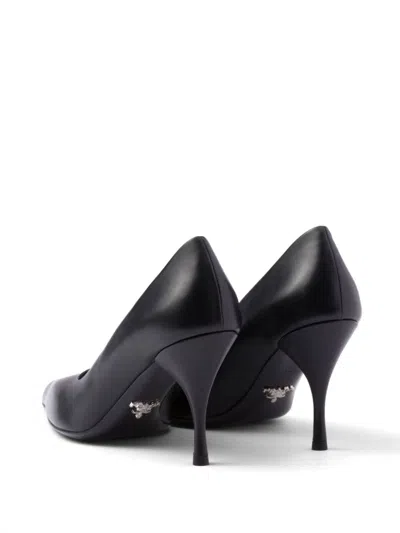 Prada Black Leather Pumps In Black