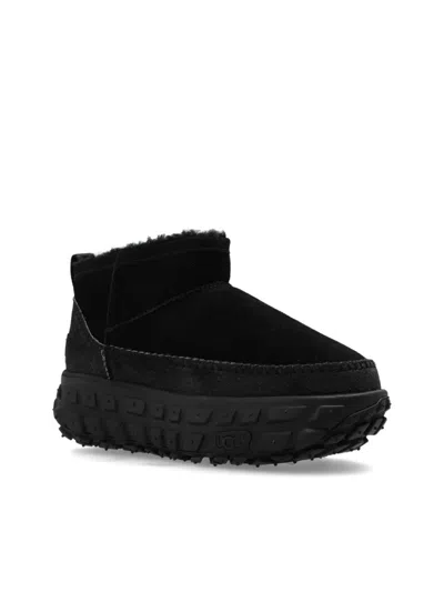 Ugg Venture Daze Ultra Mini Boots In Black