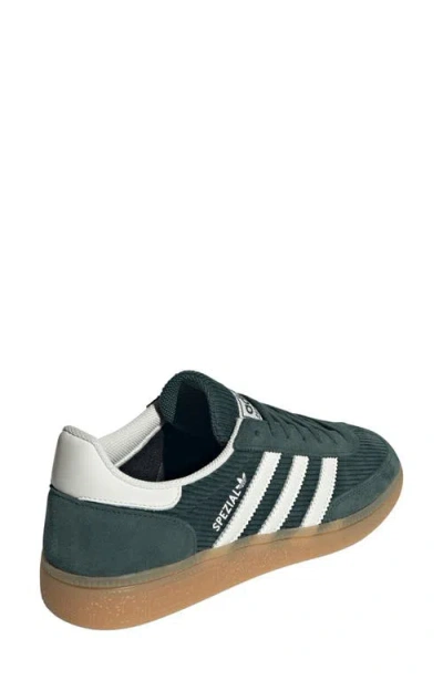 Adidas Originals Adidas Handball Spezial Sneaker In Green