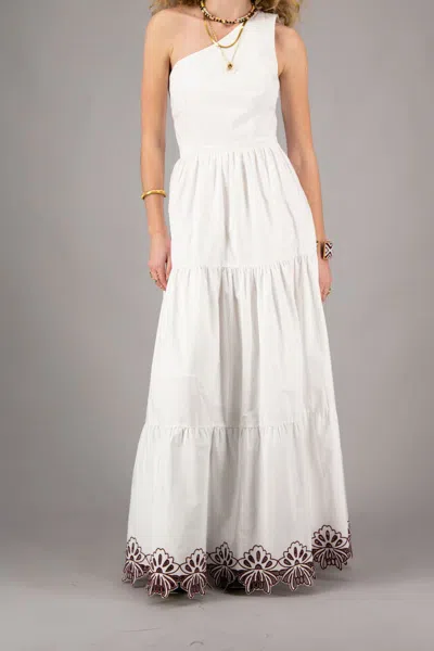 Amotea Leonor In White Cotton With Cut-out Flowers In White
