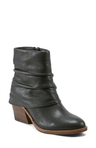 Earth Women's Savvy Ruched Block Heel Boots In Black