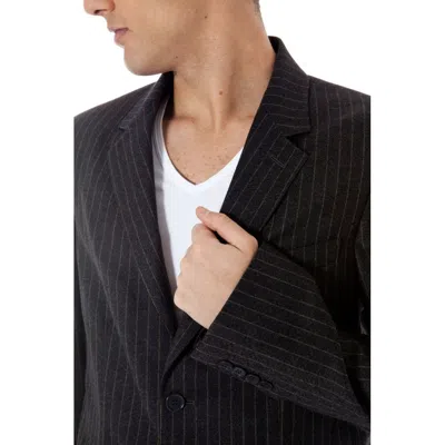 Calvin Klein Elegant Gray Woolen Jacket Classic Style In Gray