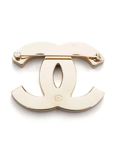 Pre-owned Chanel 2023 Cc Mark Bicolor Brooch In Gold