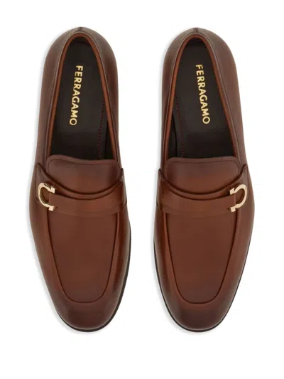 Ferragamo Gancini-plaque Loafers In Brown