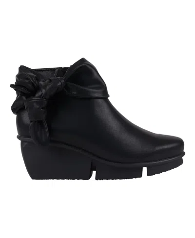 Gc Shoes Women's Lavan Bow Detail Ankle Boots In Black