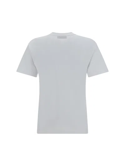 Shop Gucci T-shirt In White/mc