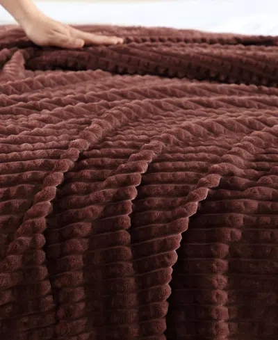 Kenneth Cole New York Solid Textured Jacquard Plush Throw, 60" X 50" In Garnet Red