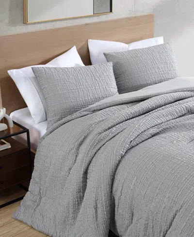 Kenneth Cole New York Serenity Wavy Lines Embossed 2-pc. Comforter Set, Twin In Pewter