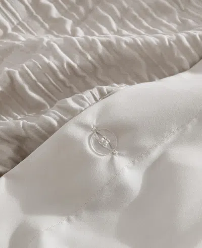 Kenneth Cole New York Serenity Wavy Lines Beige Embossed 3-pc. Duvet Cover Set, Full/queen In Light Beige