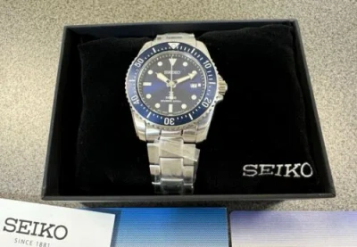 Pre-owned Seiko Men's Prospex Solar Blue Steel Bracelet Divers Watch Sne585 , 38.5mm Size
