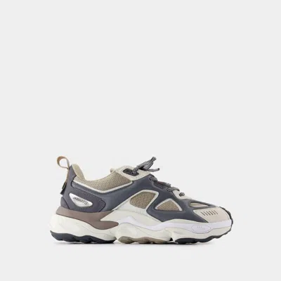 Axel Arigato Foam Collar Runner Branded Webbing In White