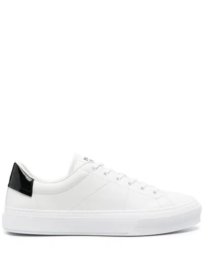 Givenchy Men Leather Sneakers With 4g Metal Logo In White