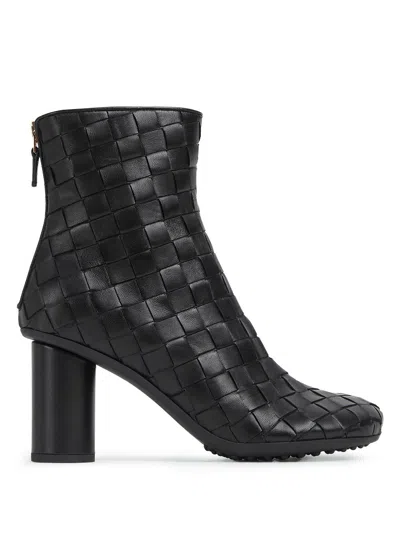 Bottega Veneta Dark Brown Leather Atomic Ankle Boots In Black