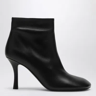 Burberry Baby 85 Leather Ankle Boots In Black