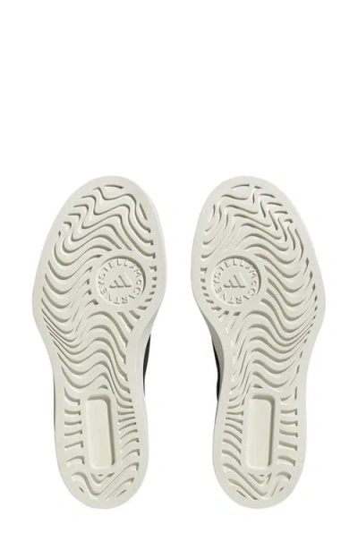 Adidas By Stella Mccartney Court Platform Sneaker In Core Black/black/white