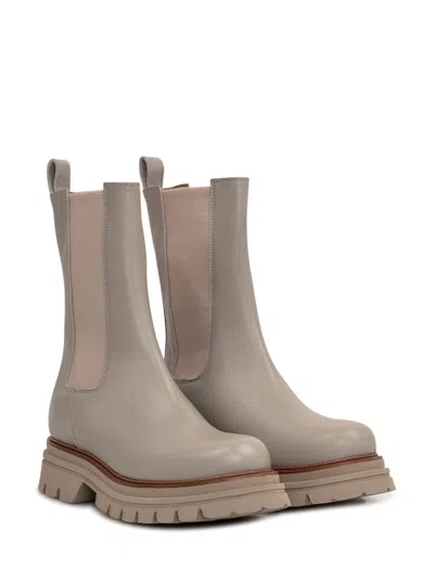 Ennequadro Leather Chelsea Boots In Beige