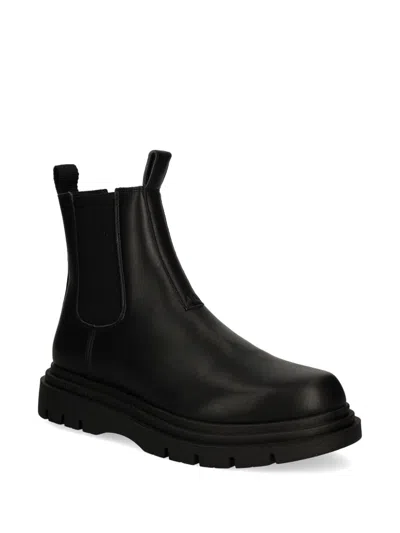 Armani Exchange Leather Boots In Black