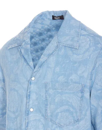 Versace Camp-collar Cotton-chambray Jacquard Shirt In Blue
