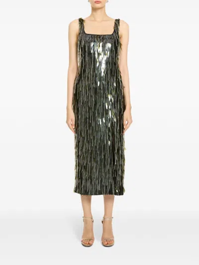 Ilta Verna Embellished Evening Dress In Grün